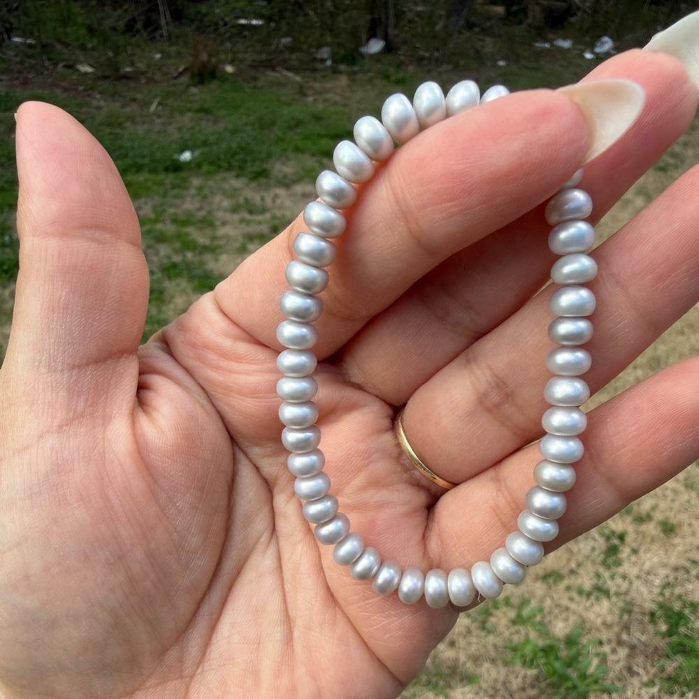 Freshwater Silver  Pearls Stretch Bracelet